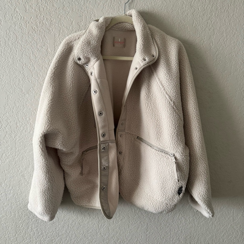 Free People Movement Hit the Slope L NWT - Picture 2 of 5